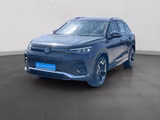 Volkswagen Tiguan 1.5 eTSI DSG R-LINE NAVI ACC MATRIX PARKL - Volkswagen Tiguan: Automatik