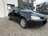 Volkswagen Golf 2.0 TDI Sportline  - Volkswagen Golf: TDI Sportline