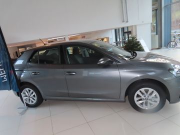 Fotografie 4 des Skoda Fabia 130 Jahre 1.0 TSi 70kw 5J.Garantie,Klima