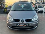 Renault Grand Scenic II 1.5 dCi  7Sitze*1.Hd*Klima*PDC* - Renault Grand Scenic mit Diesel-Antrieb