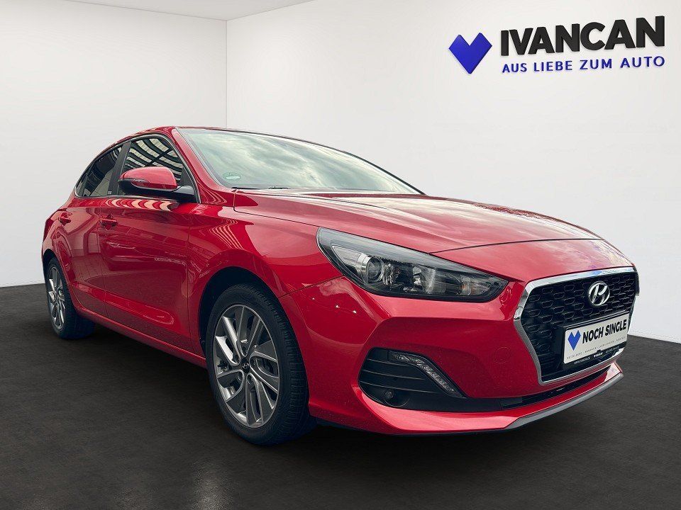 Fahrzeugabbildung Hyundai i30 Fastback 1.4 T-GDI 140PS Style