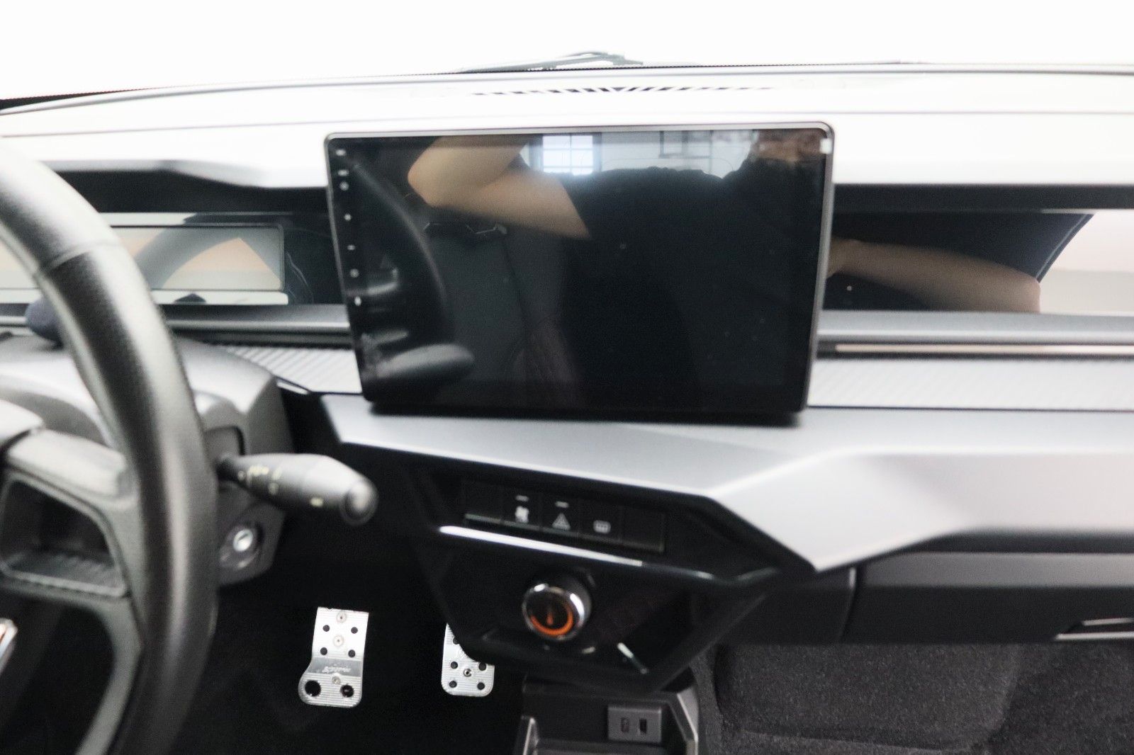 Fahrzeugabbildung Ligier JS50 Revo-D Ultimate *Fahren ab 15*