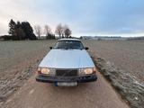 Volvo 940 Gl   2 Jahre Tüv - Volvo 940 mit Benzin-Antrieb: Limousine