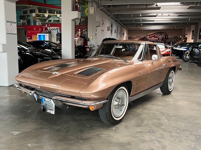 Corvette Corvette C2 Split Window Coupe