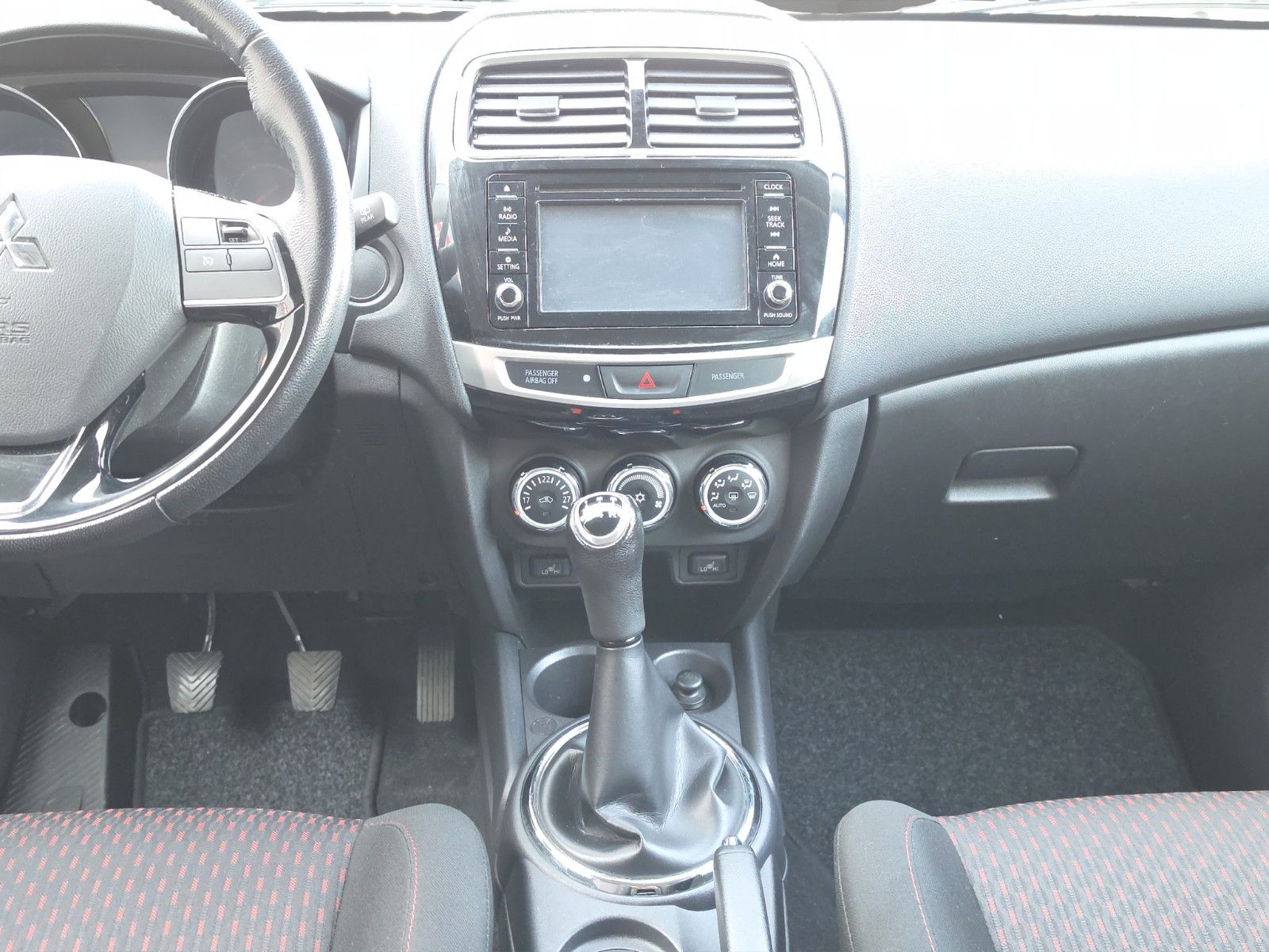 Fahrzeugabbildung Mitsubishi ASX Diamant Edition  2WD KAMERA SHZ SERVICE NEU