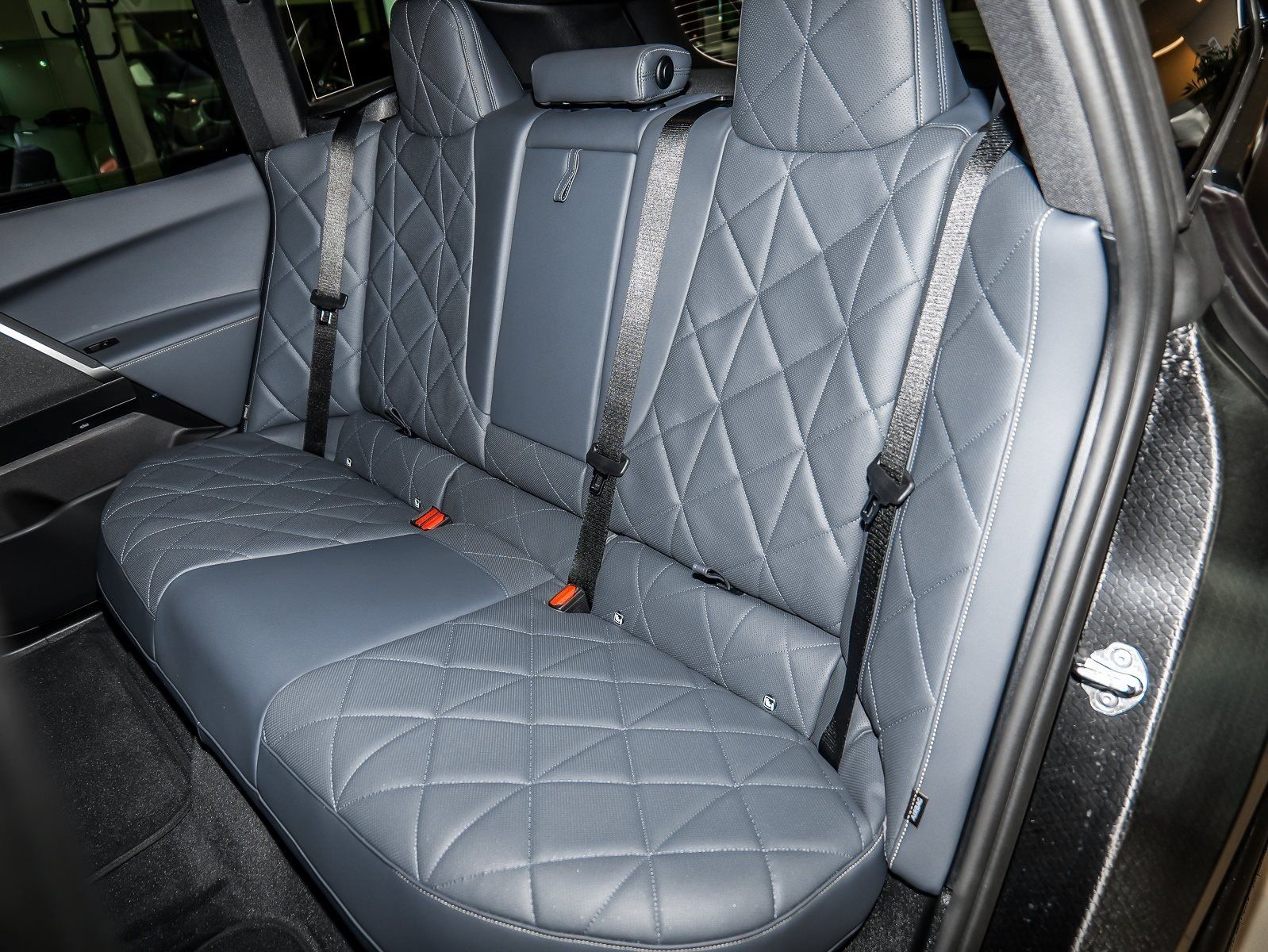 BMW iX - Bild 9