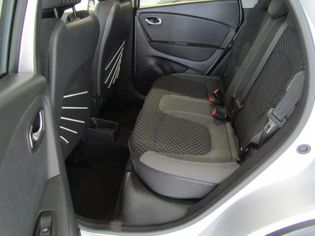 Captur Collection TCe1.3 150 NAV KAM SHZ TEMP BT