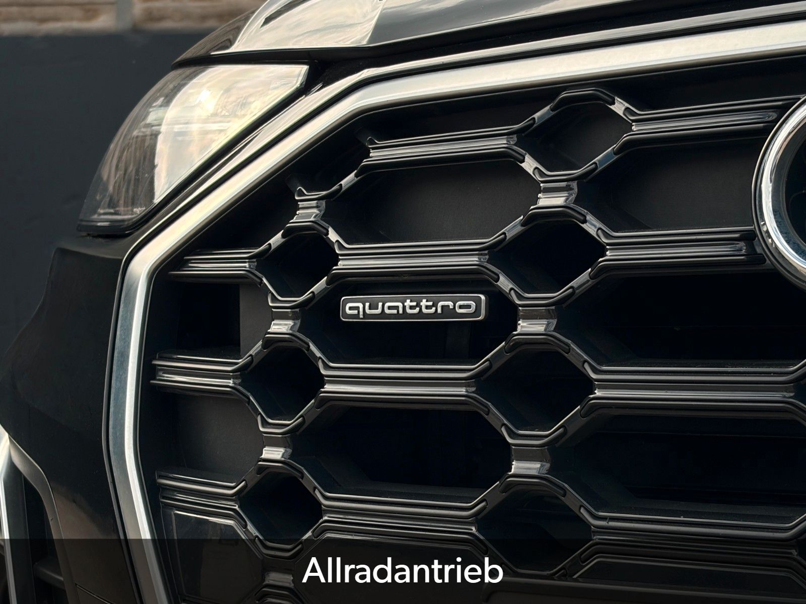 Fahrzeugabbildung Audi Q5 45 TFSI quattro S-line 3-Z.Klima Temp CAM VC