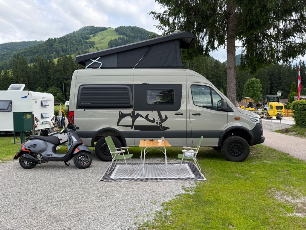 Image of Mercedes-Benz Sprinter