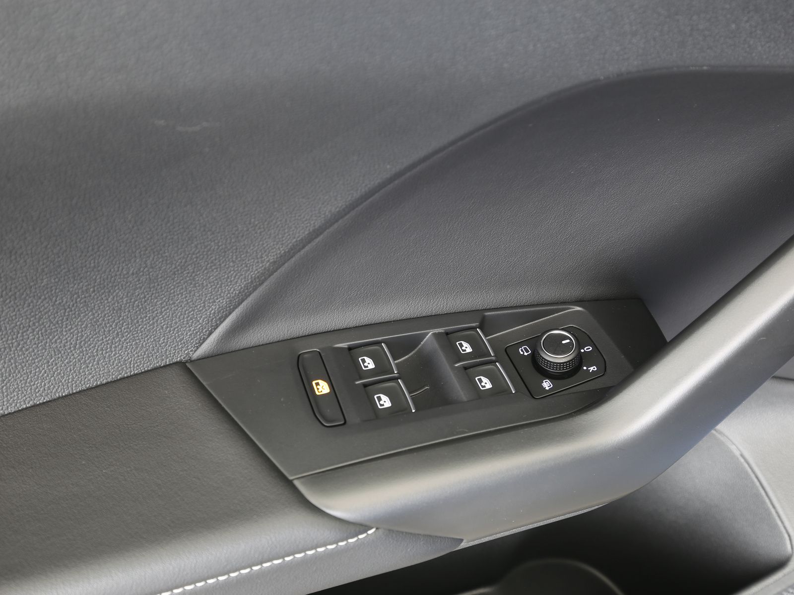 Volkswagen T-Cross - Bild 17