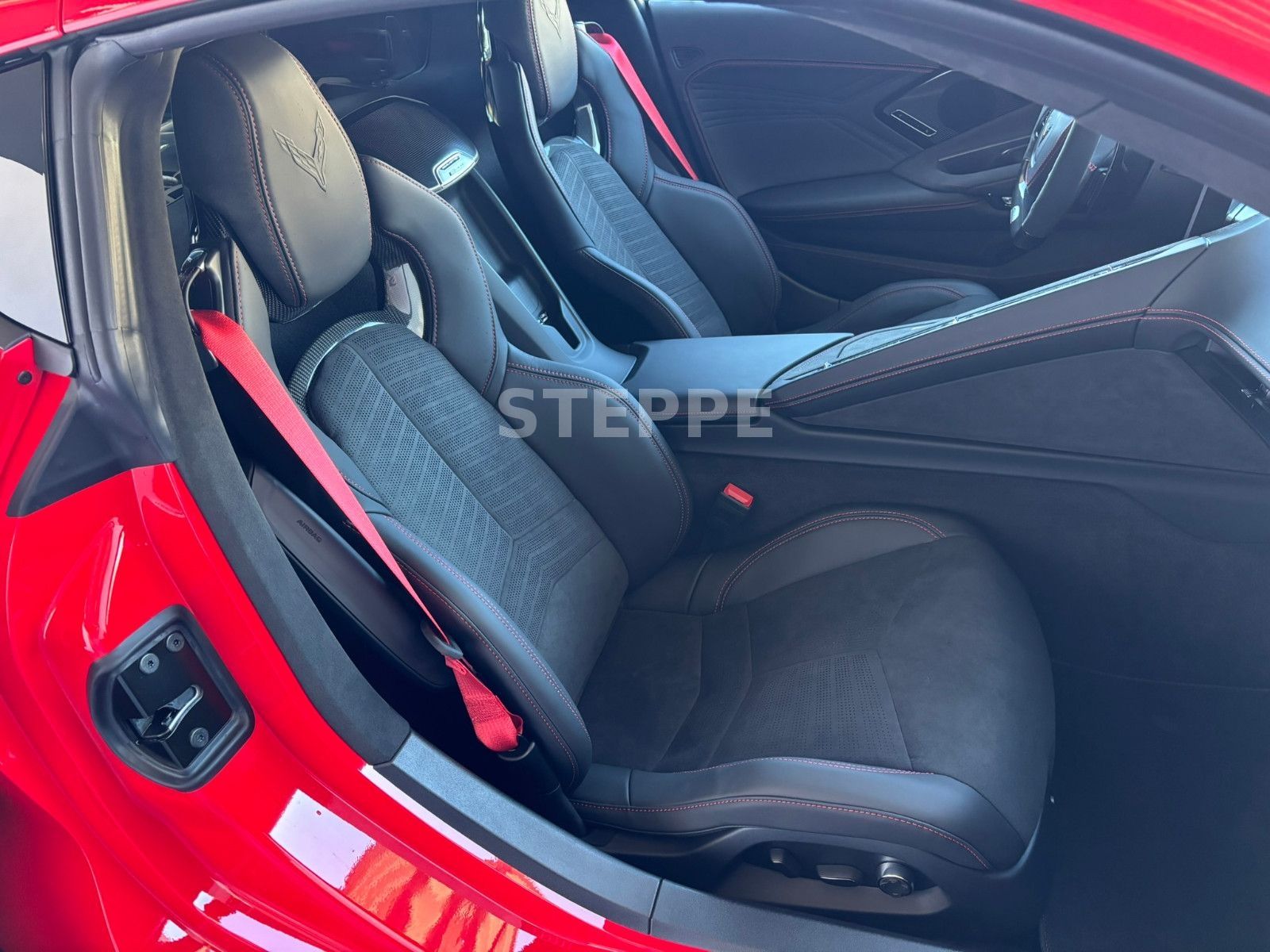 Corvette C8 E-Ray 3LZ Coupe EU-Mod Herst.Garantie