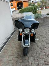 Harley-Davidson E-Glide - MOTORRAD AUS DEM JAHR 2010
