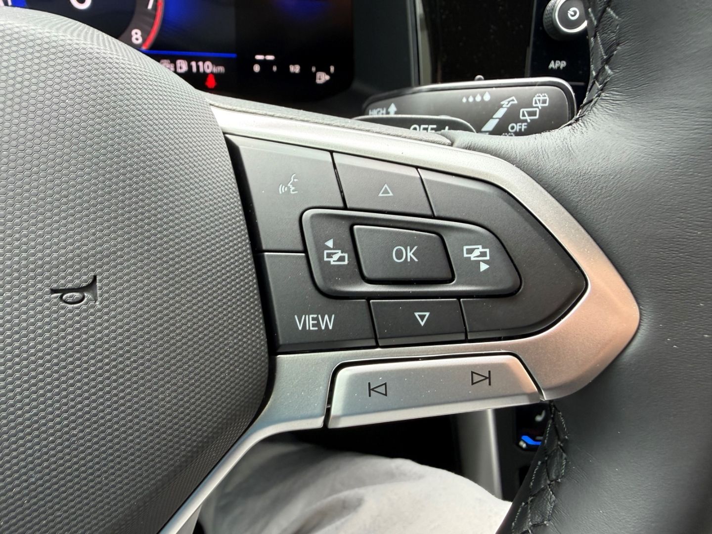 Fahrzeugabbildung Volkswagen Taigo Life Spring 1.0 TSI DSG Digitales Cockpit