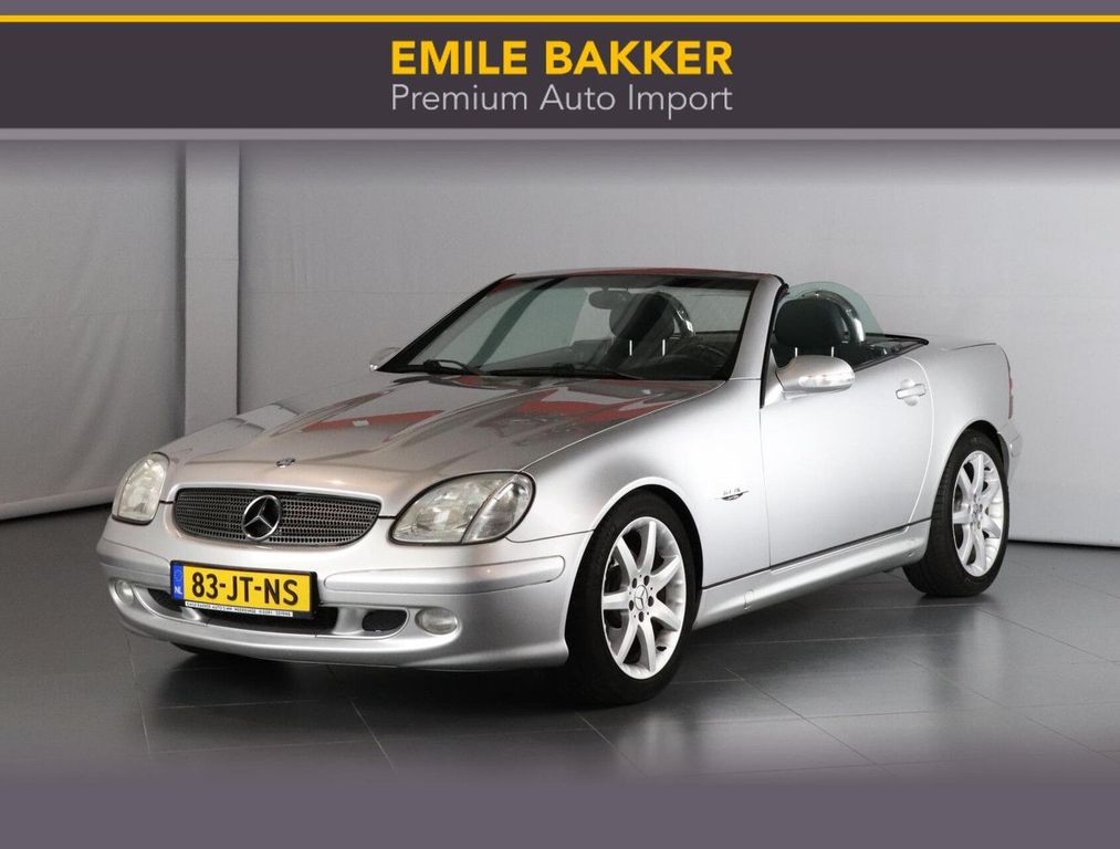 Mercedes-Benz SLK 320