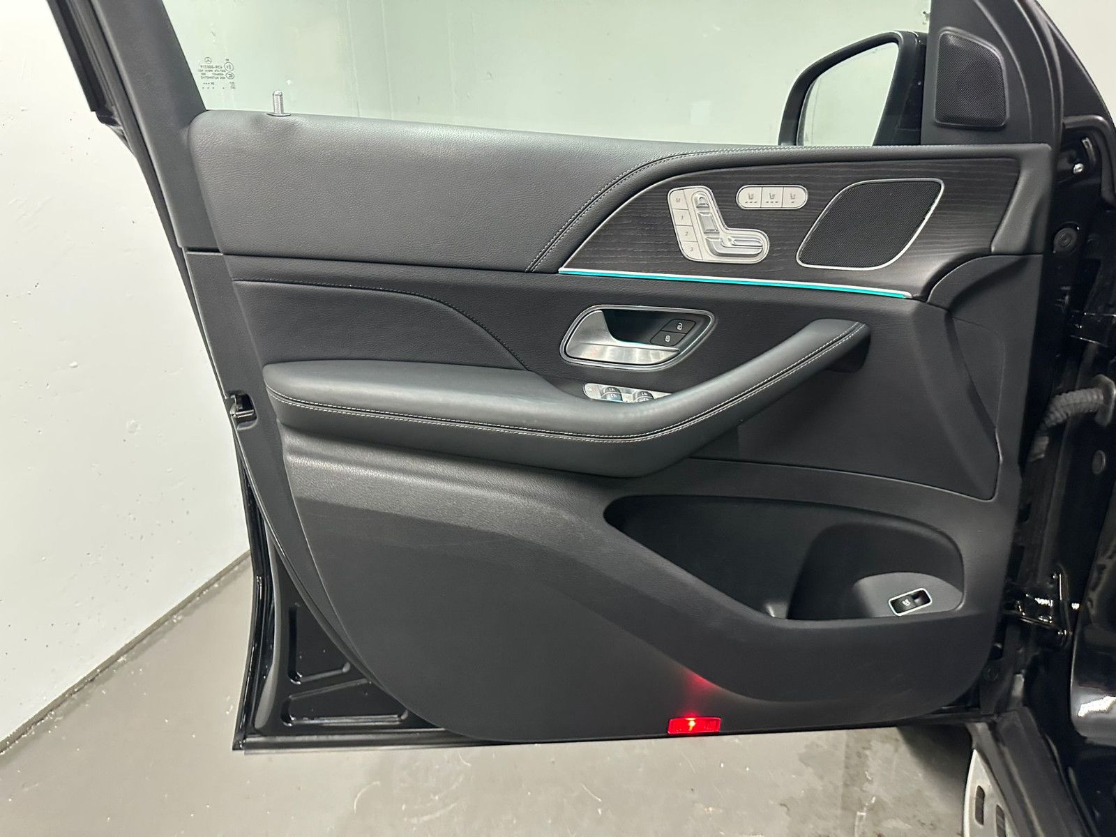 Fahrzeugabbildung Mercedes-Benz GLE 63 4MATIC+ *PANORAMA*HEADUP*KEGO*