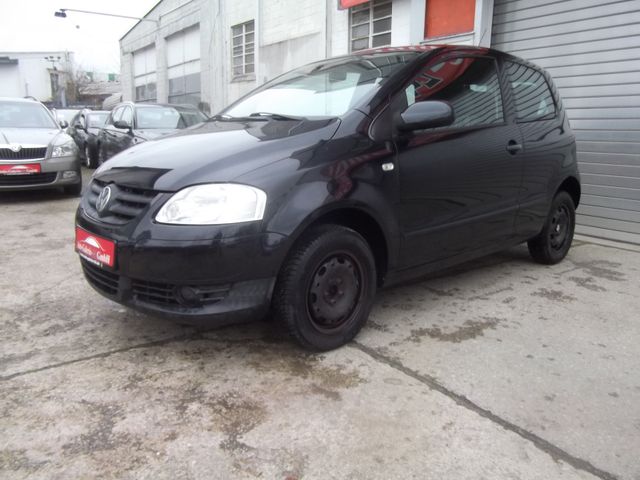 Volkswagen Fox 1,2i Basis Klima Tüv NEU!