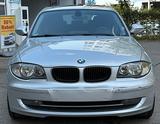 BMW 118i Lim. Aut. NAVI* KLIMA* PDC* SD - silberne BMW 1er Reihe
