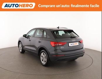 Audi Q3 - 4