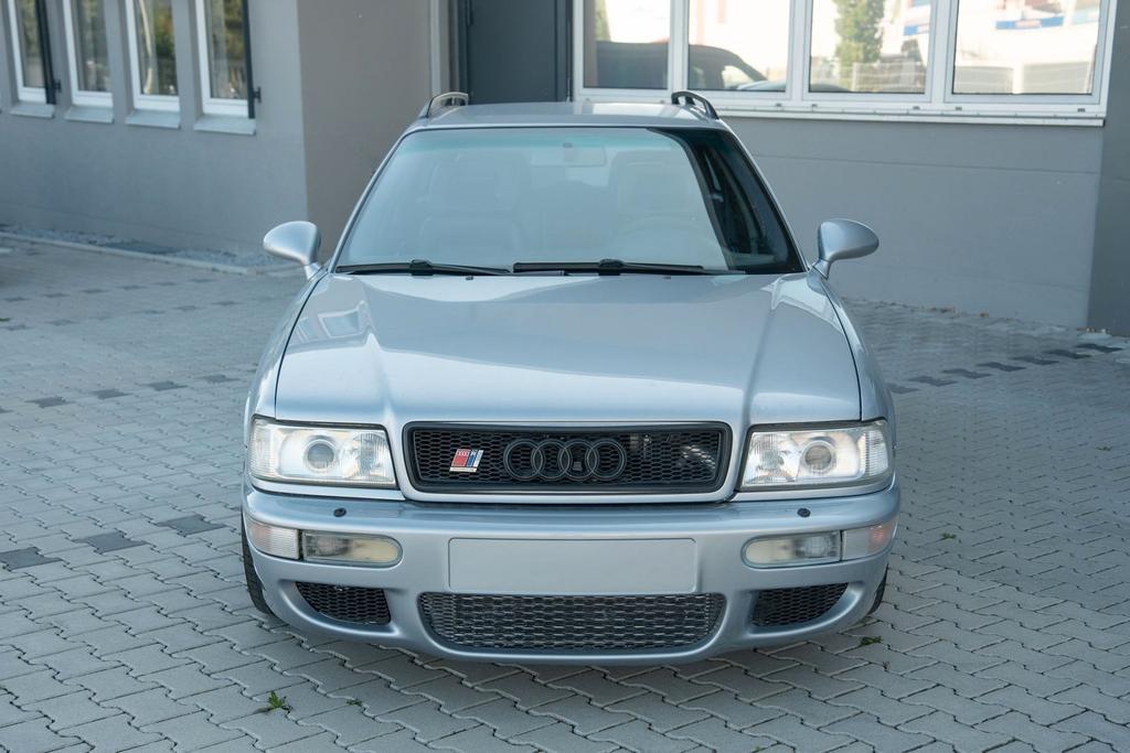 Audi RS2