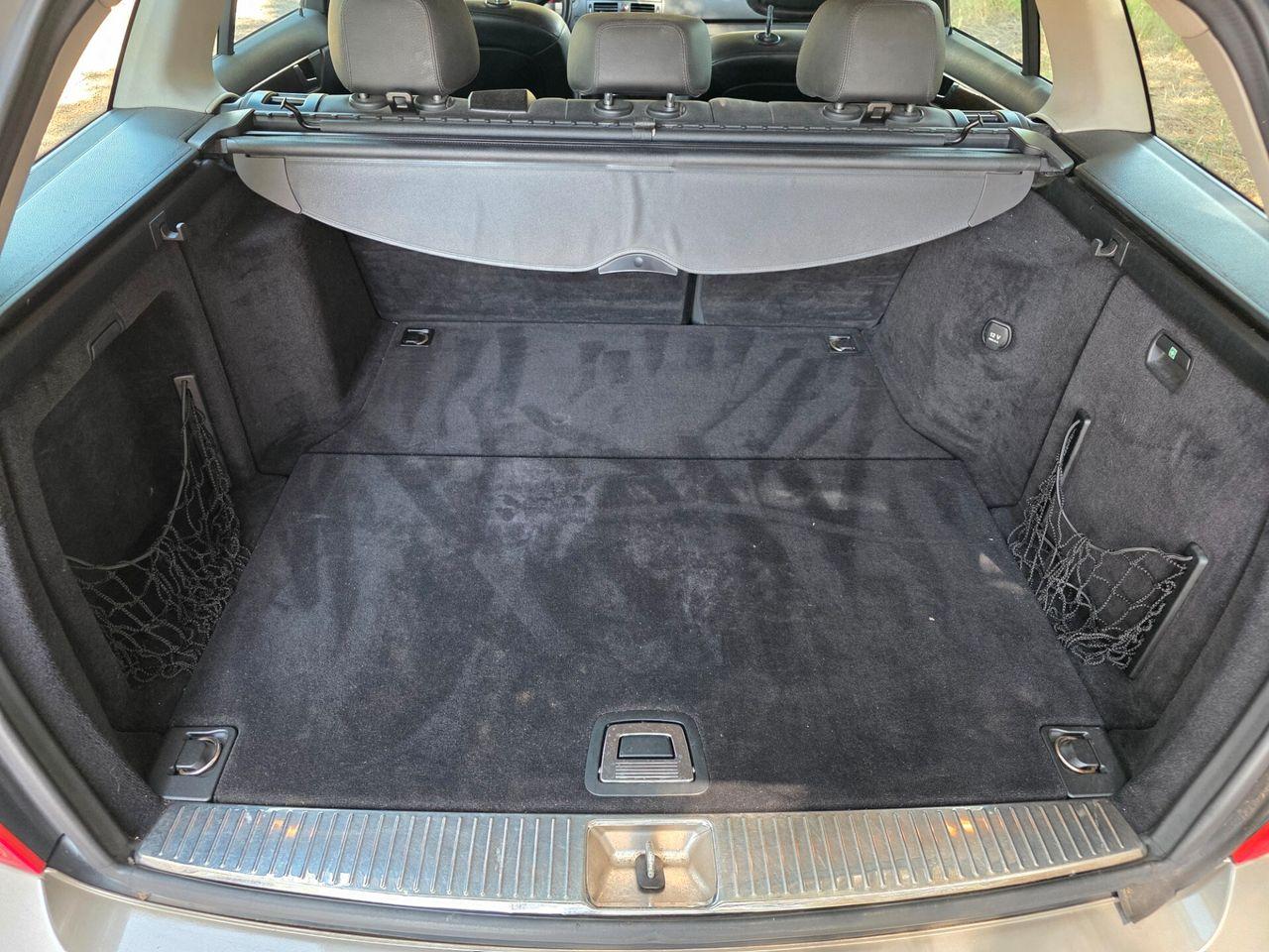 Mercedes-Benz C220 2008 — photo 8