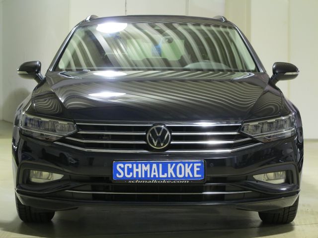 VW Passat Variant 2.0 TDI SCR DSG7 Business AHK Nav