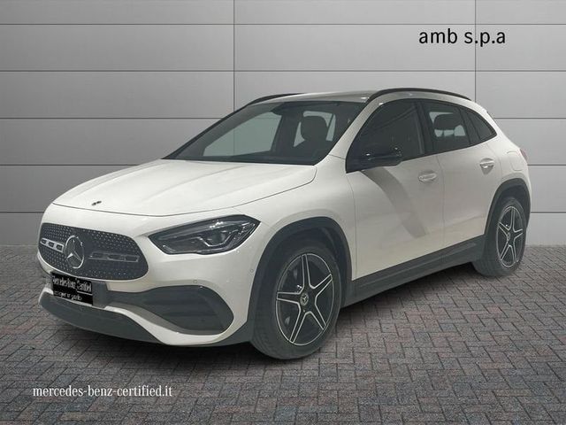 Mercedes-Benz GLA GLA 200 d Automatic Premium