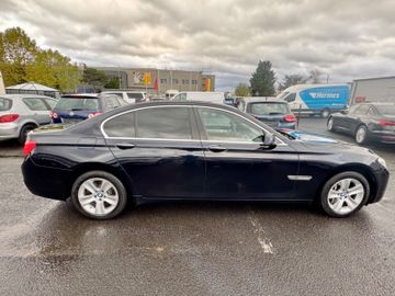 BMW 730 - 9
