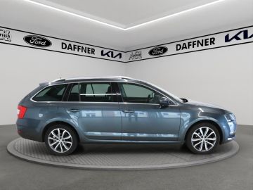 Skoda Octavia - 8