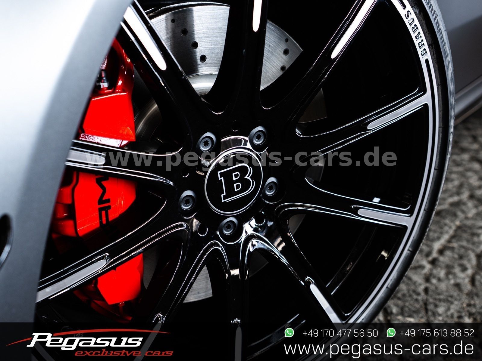 MERCEDES-BENZ A 45 AMG - 15