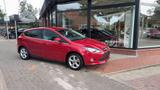 Ford Focus Lim. 1.0 EcoBoost PLA+PDCv/h+Klima+Garanti - Ford Focus aus 2012: Ecoboost