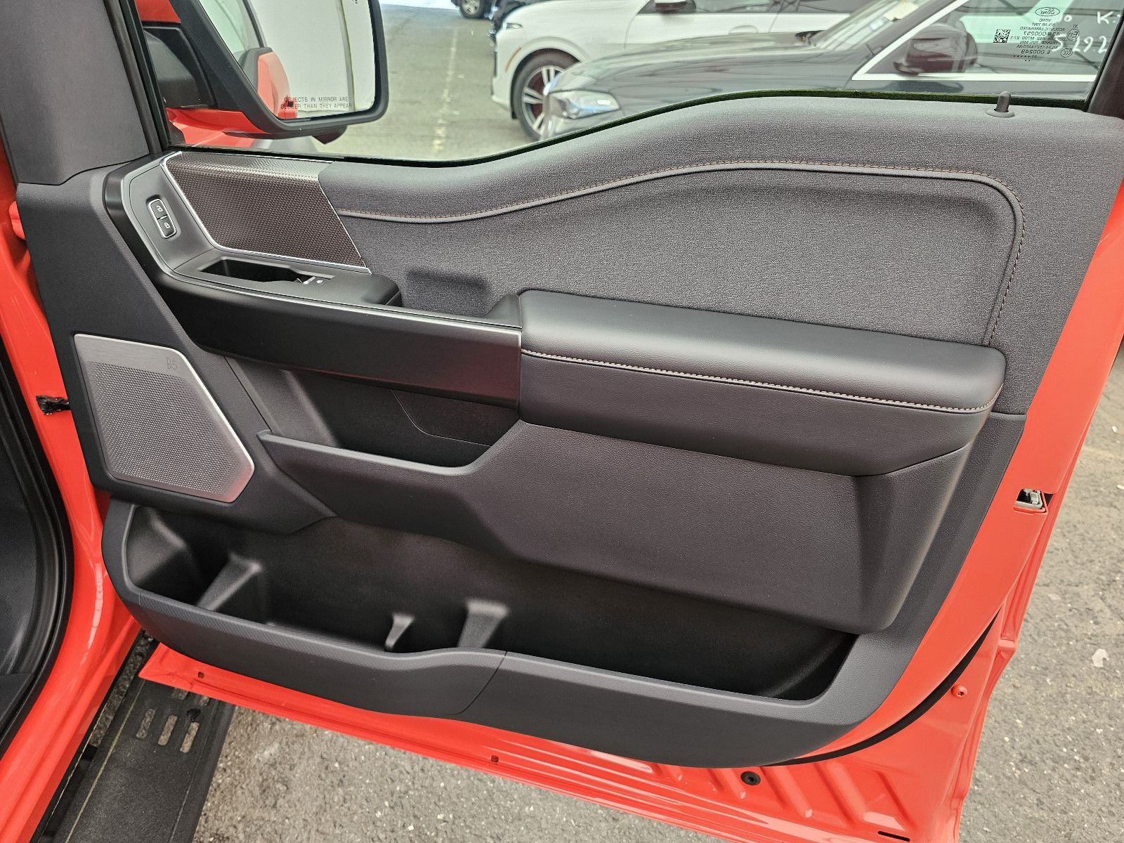 Fahrzeugabbildung Ford F 150 Raptor T1 Price: 67.000 EUR, Stock !