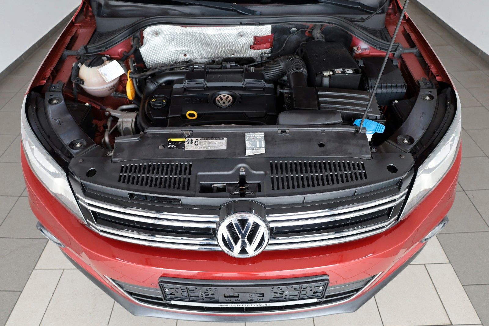 Fahrzeugabbildung Volkswagen Tiguan Sport&Style Alcantara,Navi,Xenon,Kamera