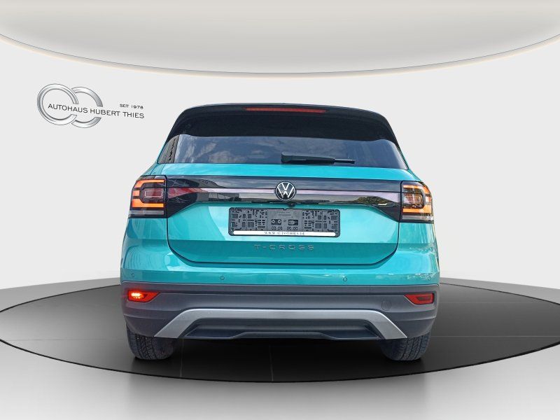 Fahrzeugansicht 6 Fahrzeugabbildung Volkswagen T-Cross 1.5 TSI Move DSG AHK+NAVI+LED+KAMERA