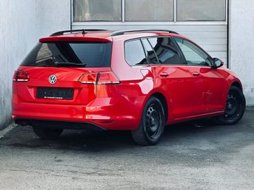 Volkswagen Golf - 3