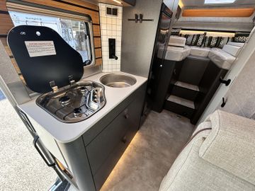 HYMER  ERIBA  HYMERCAR ML-T CrossTrail 580 Winterpaket TV GFK ZV Lüfter