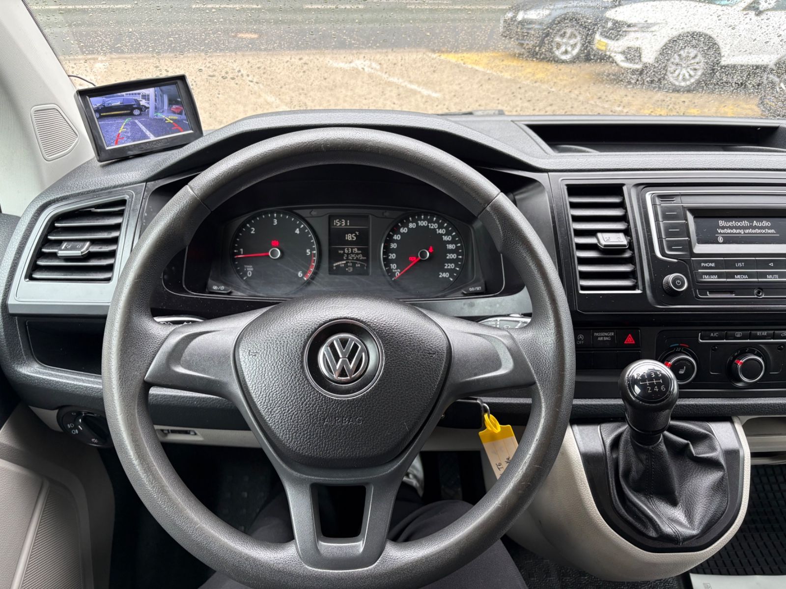 Fahrzeugabbildung Volkswagen T6 Caravelle Lang *Rückfahrkamera*