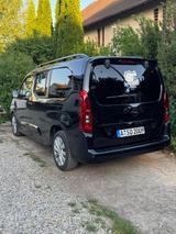 Opel Combo Life 1.2 Turbo 96kW Ultimate XL Auto U... - schwarze Opel Combo Life