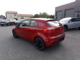 Kia Rio/KLIMA/ALLWETTER - Kia Rio: Kleinwagen