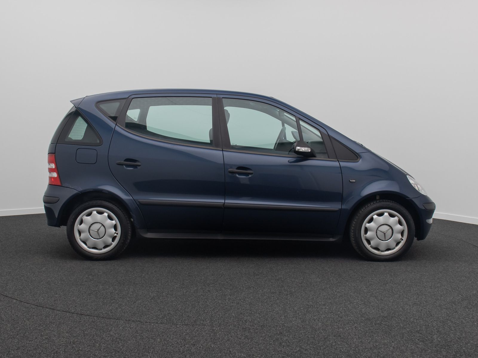 Fahrzeugabbildung Mercedes-Benz A 160 PDC Regensensor KomfortPaket