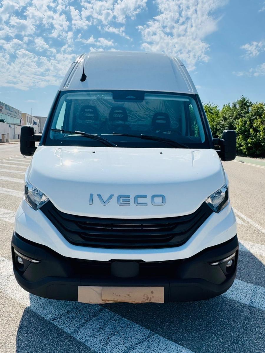 Iveco Daily 35S18