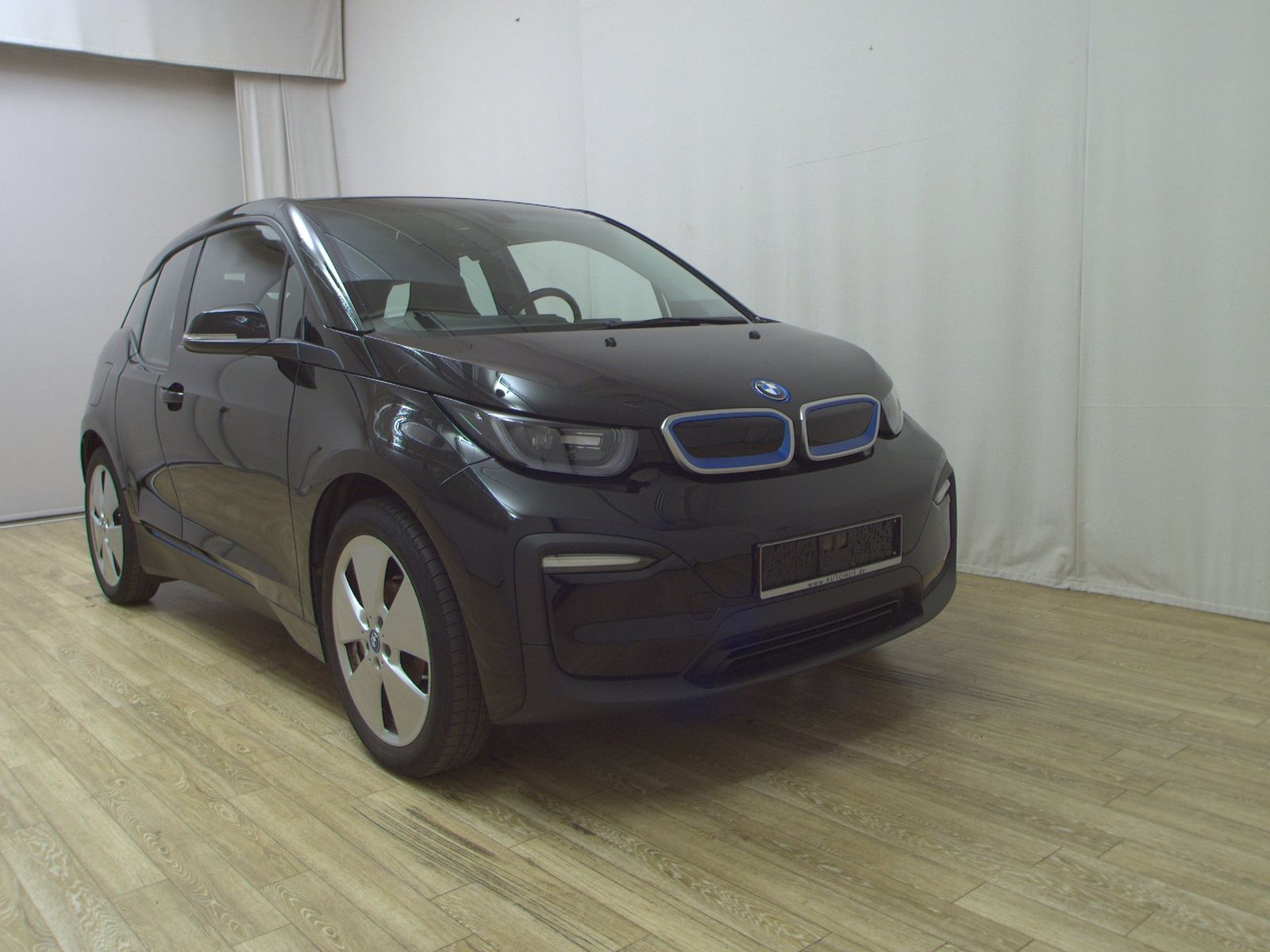 BMW i3 120 Ah Leder Navi LED Wärmepumpe imagem 3