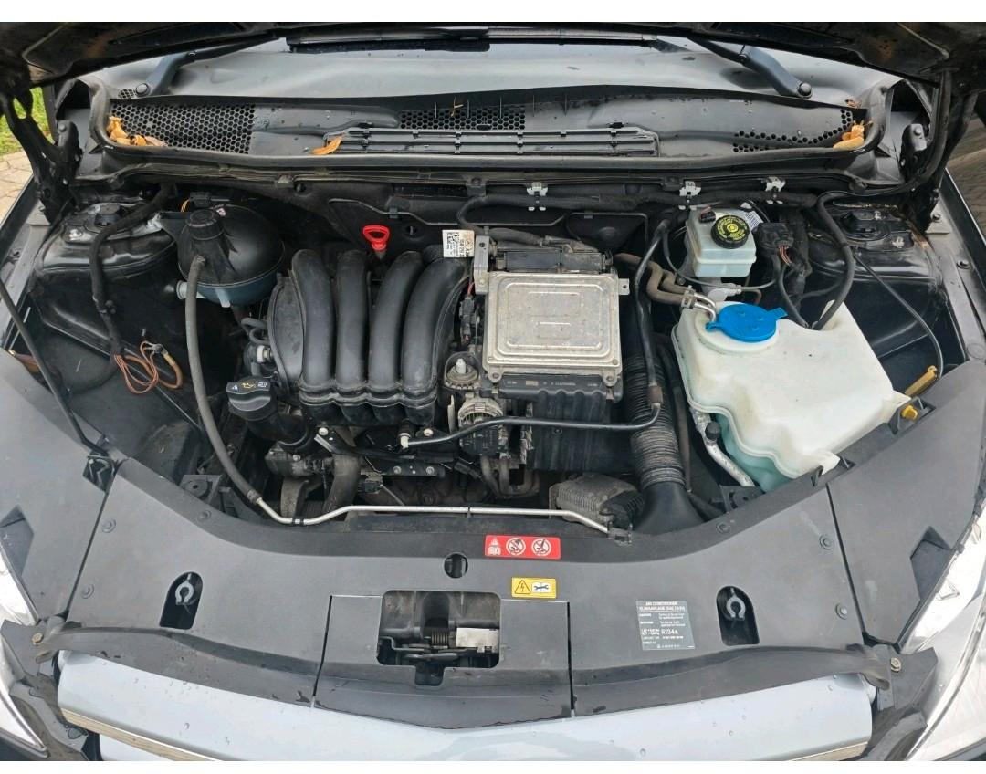 Mercedes-Benz B 180 BlueEFFICIENCY Standard