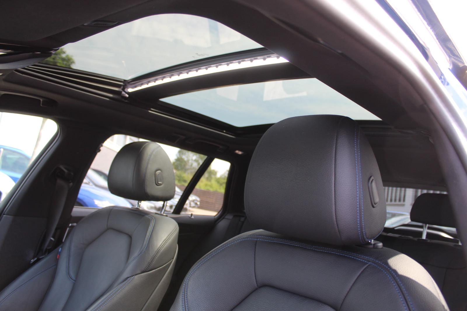 BMW 530d Tour. xDrive M Sportpaket+Panoramad.+H&K+20
