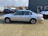 Nissan Maxima 2.0I Comfort Comfort - gebrauchte Nissan Maxima aus dem Jahr 2000