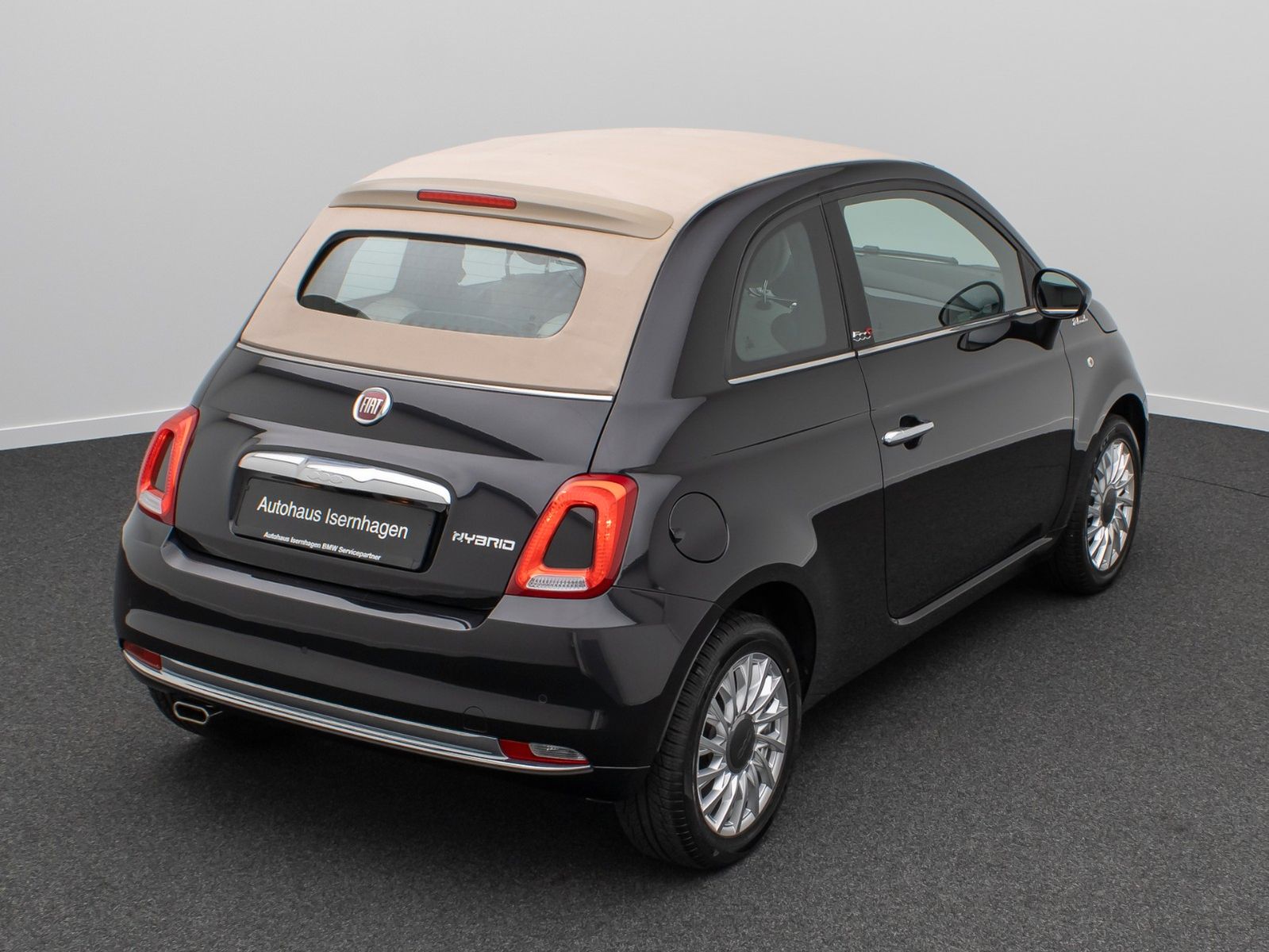 Fahrzeugabbildung Fiat 500 DolceVita PDC Touch Tempomat DAB Faltdach LM