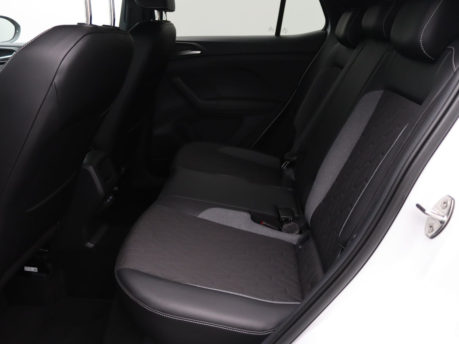 Volkswagen T-Cross - Bild 13