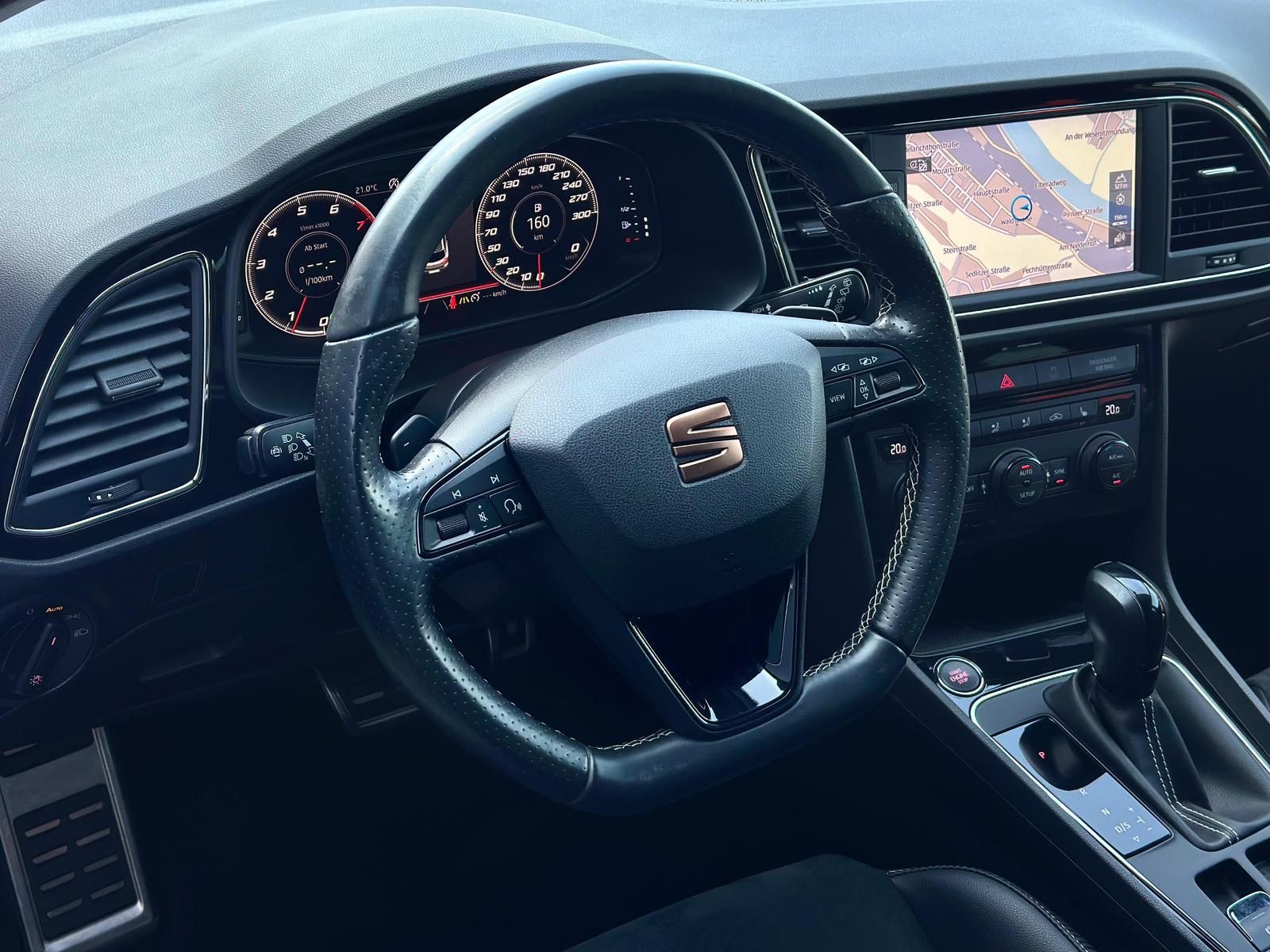 SEAT Leon ST 2.0TSI CUPRA290 LED#ACC#SPUR#NAV#SHZ#CAM - Image 23