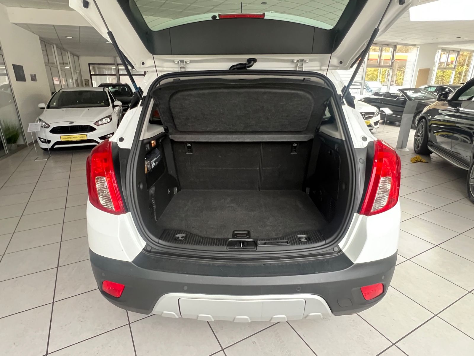 Fahrzeugabbildung Opel Mokka Edition ecoFlex * FAHRRADTRÄGER*SITZHEIZ*