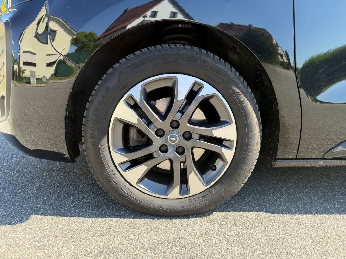 Fahrzeugabbildung Opel Zafira Life Elegance M 2.0 8-Sitzer+Pano+AHK