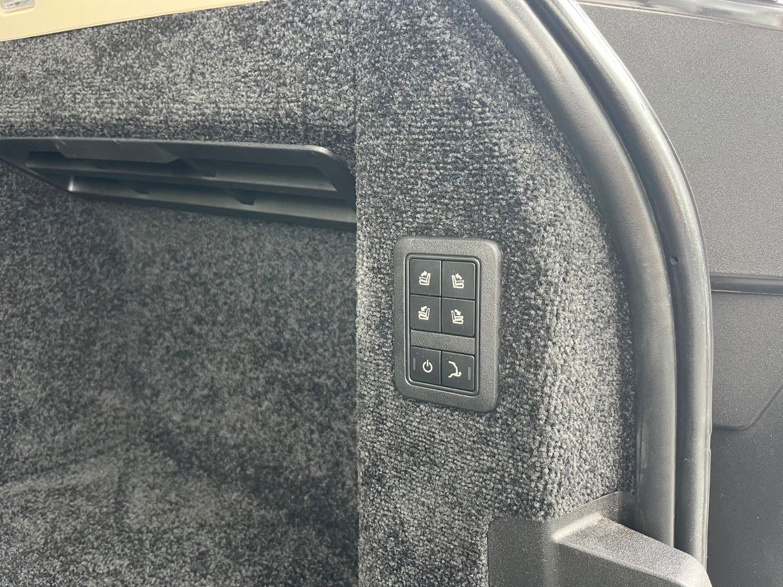 Fahrzeugabbildung Land Rover Range Rover Vogue*Pano*AHK*Luft*Softclose*RFK*